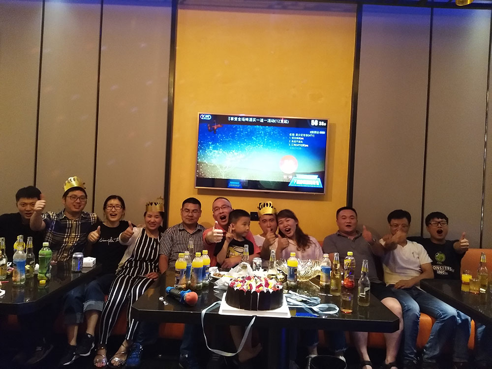 普樂(lè)斯員工生日活動(dòng)