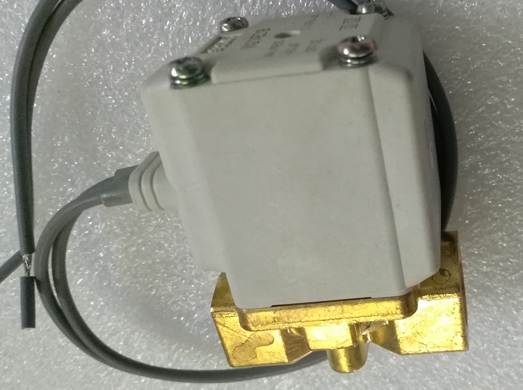 兩位兩通式真空電磁閥-普樂(lè)斯等離子清洗機(jī)
