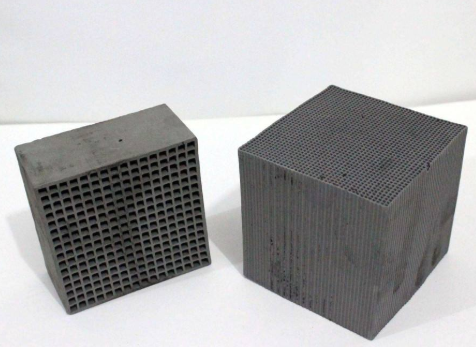 多孔材料使用低溫等離子清洗機表面改性有何效果？-普樂斯